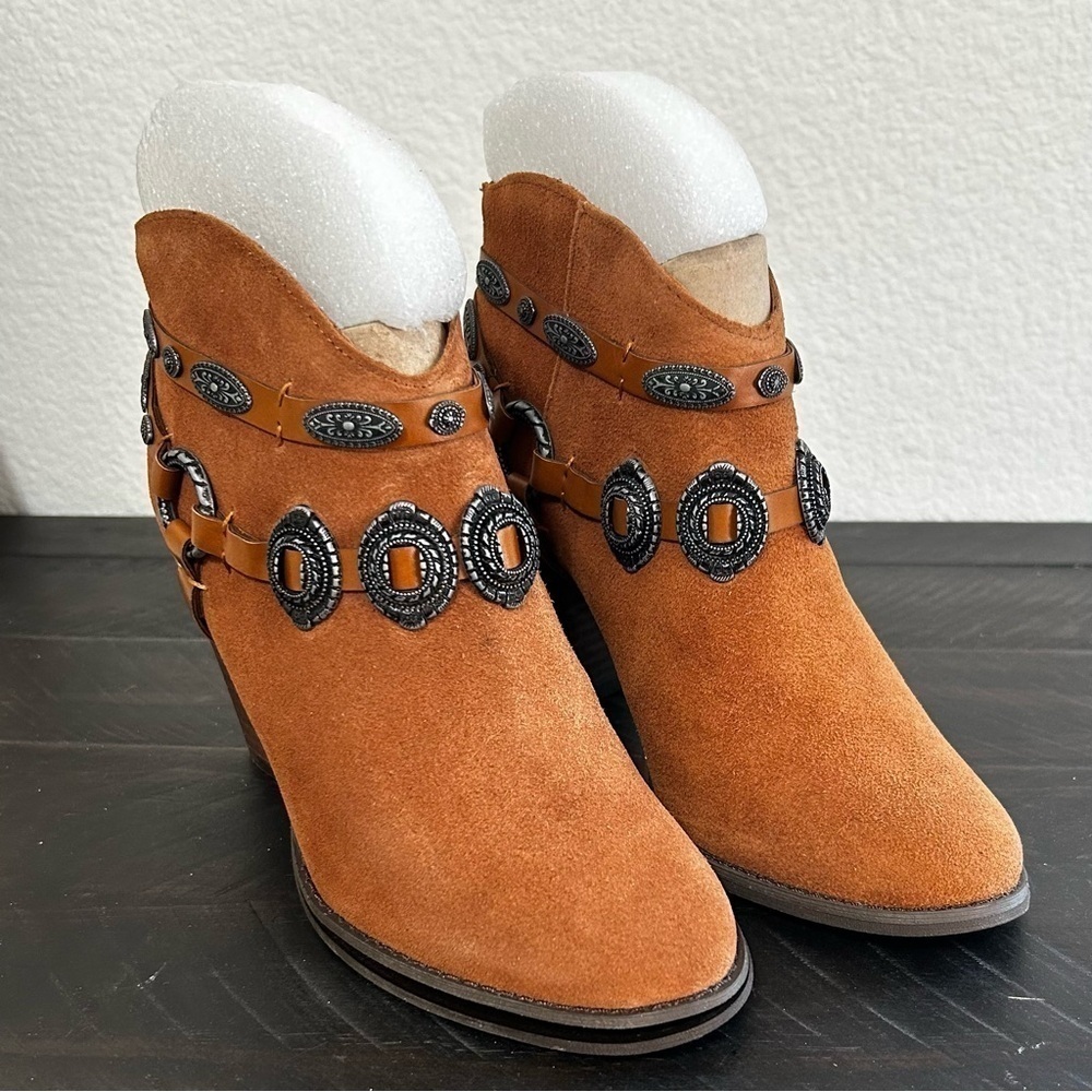 Very Volatile Hereford Whiskey Heeled  Booties Size 6 New In Box Cowgirl Boots - Picture 2 of 8